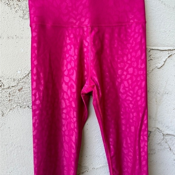 Carbon38 Leopard Takara Shine Leggings Magenta Size M - Picture 9 of 10